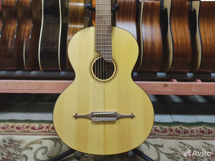 Классическая гитара Doff RGC Natural