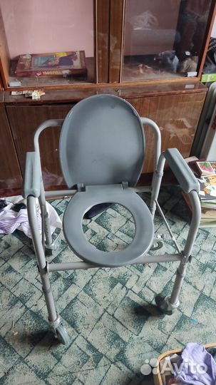 Кресло туалет для инвалидов