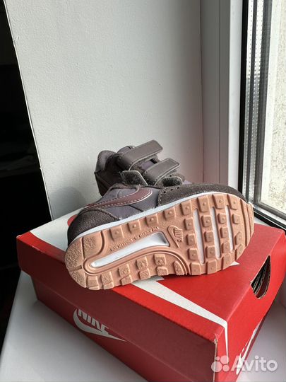 Кроссовки nike детские