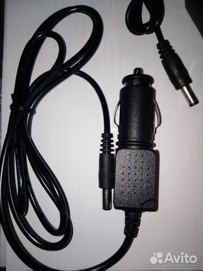 Зарядка от розетки или автоприкуривателя на 12-24V