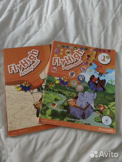 Пособия FlyHigh 1 pupils и Activity book