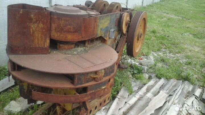 Станок револьверный для производства кирпича