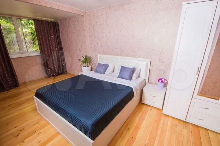 2-к. квартира, 56 м², 1/5 эт.