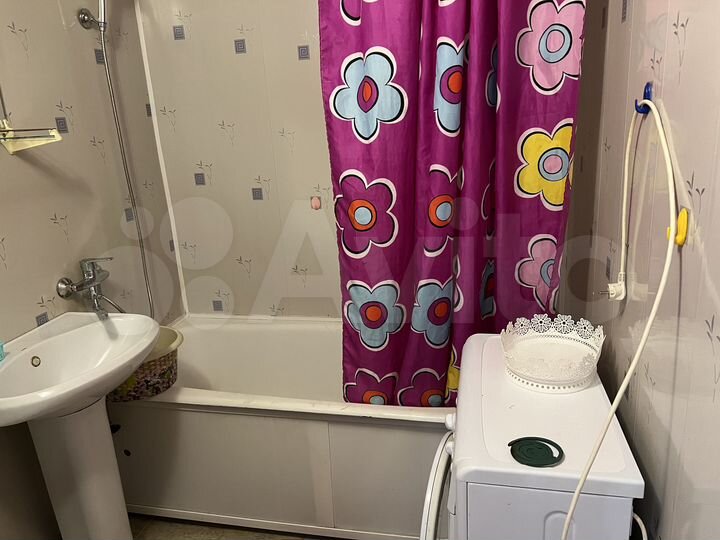 1-к. квартира, 30 м², 4/9 эт.