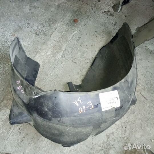 Подкрылок задний левый Bmw 5 E60
