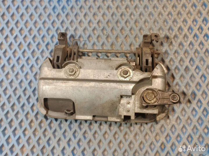 Ручка двери передняя правая Opel Vectra A