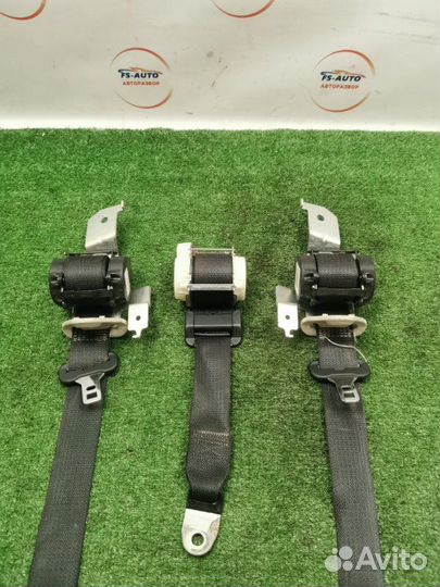 Ремень безопасности задний Dodge Journey 2.4 ED3