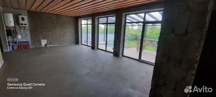 Механизированная полусухая стяжка пола