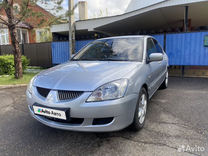 Mitsubishi Lancer 1.6 МТ, 2005, 301 000 км