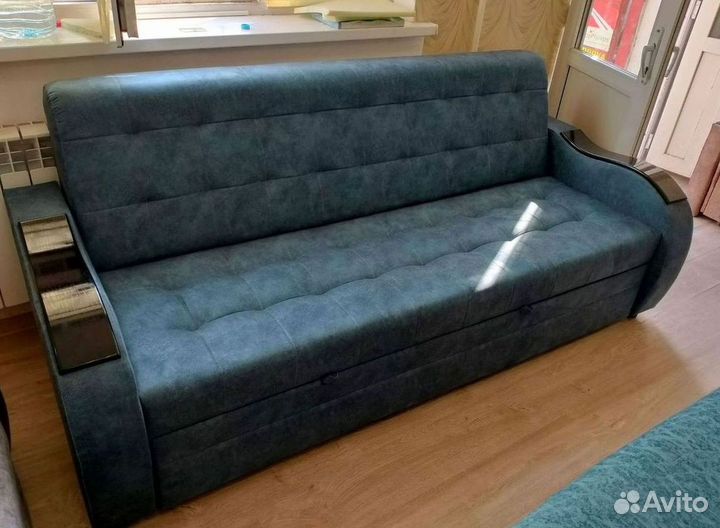 Прямой диван в наличии не б/у