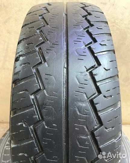 Hankook Radial RA10 215/75 R16C R