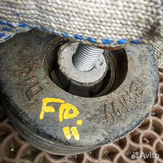 Балансир заднего редуткор BMW f10 n47 n47d20