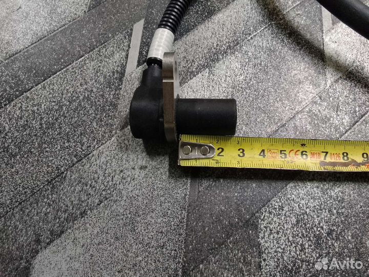 Датчик ABS Galloper