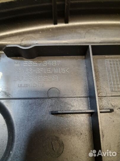 Крышка ремня грм верхняя Опель Астра J