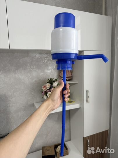 Механическая помпа для воды на бутыль 19 литров