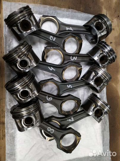 Поршни с шатунами комплект Мерседес 400CDI om628