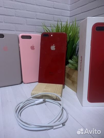 iPhone 8 Plus, 64 ГБ