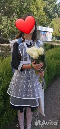 Белый школьный фартук