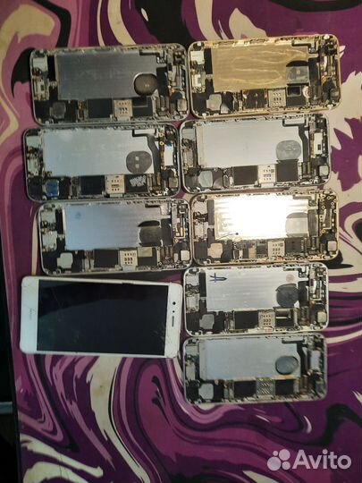 Запчасть для телефона