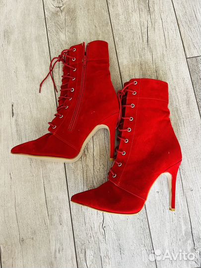 Ботильоны женские красные
