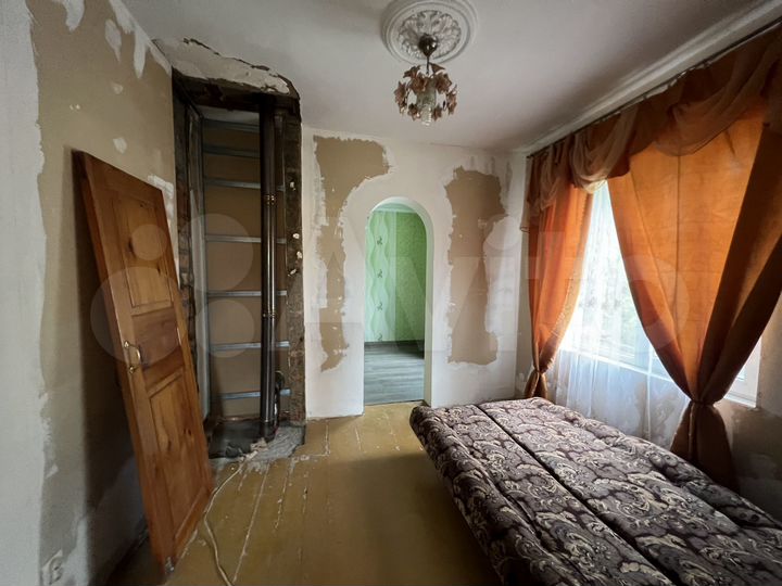 Дом 108 м² на участке 5,5 сот.