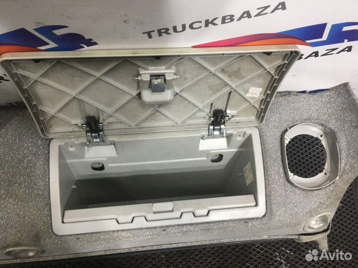 Консоль кабины верхняя Iveco Stralis