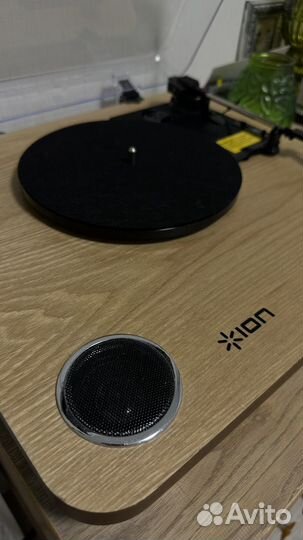 Проигрыватель ion max