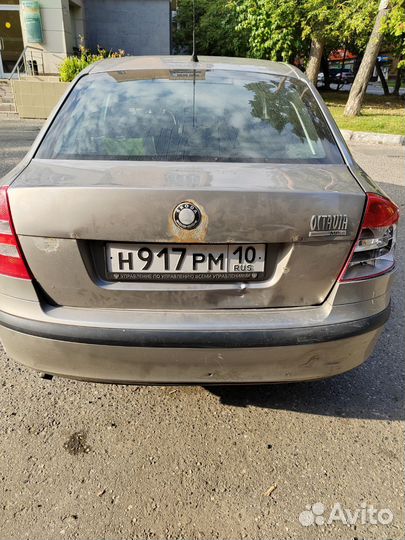 Крышка багажника Шкода Октавия А5