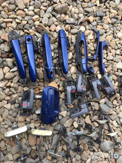 Toyota RAV4 II 2002 ручька ограничитель двери