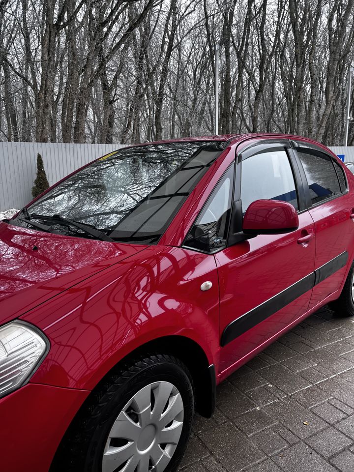 Suzuki SX4: фото владельца