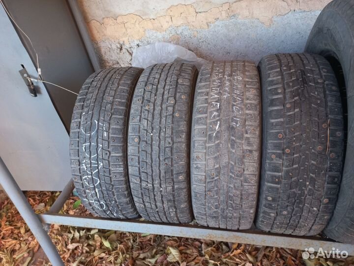 Dunlop SP Winter Ice 01 195/60 R15 88T