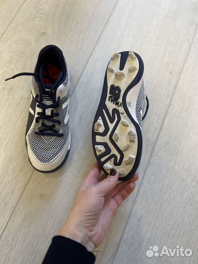 Бутсы new balance 35 размер