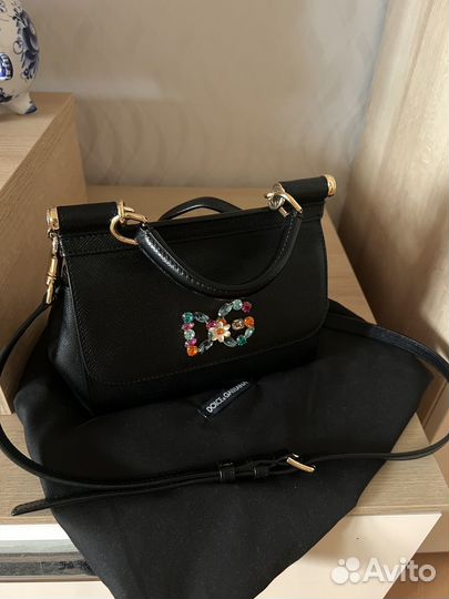 Сумка маленькая из натуральной кожи