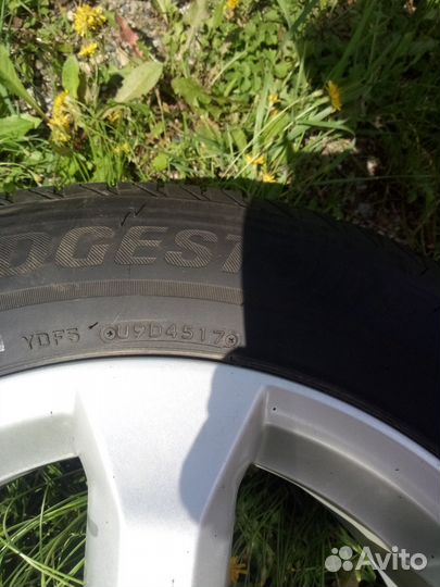 Bridgestone Ecopia EP850 225/65 R17