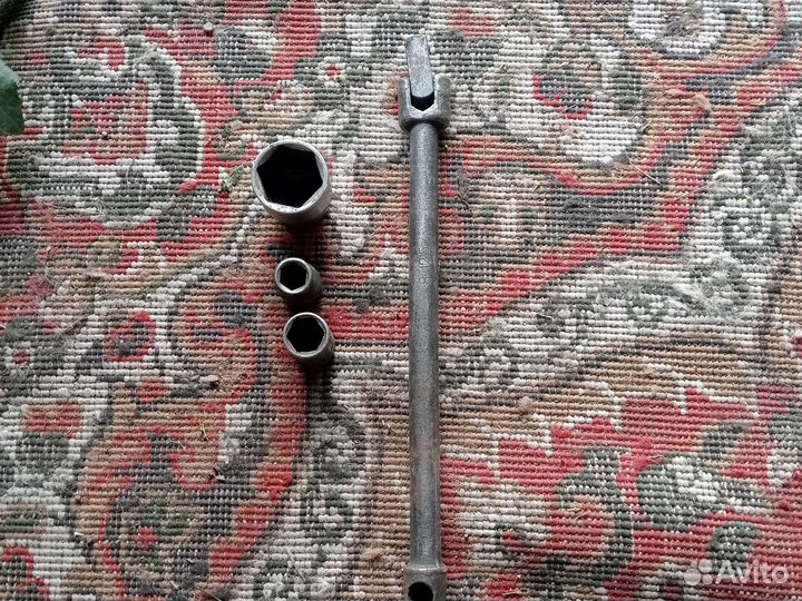 Воротник шарнирный