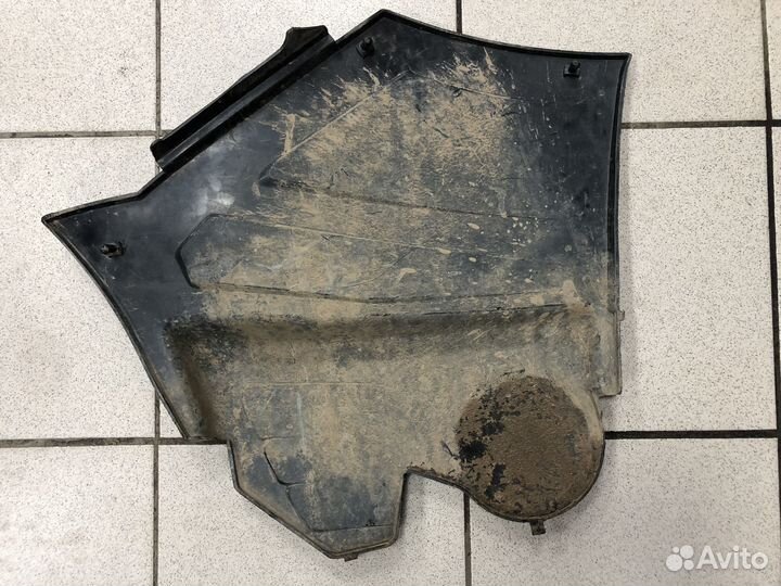 Боковой пластик Arctic cat thundercat 1000