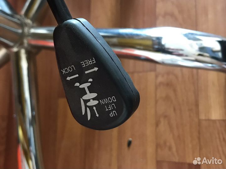 Компьютерный стул