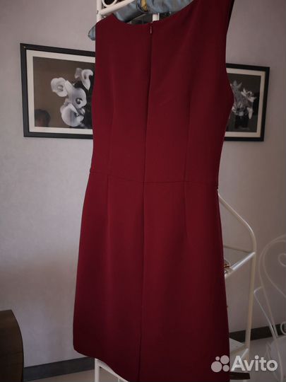 Платье L цвета бургунди
