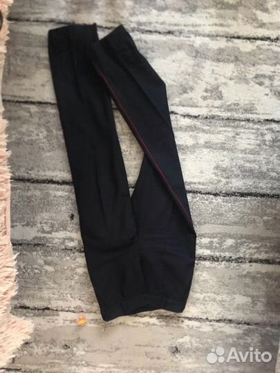 Женская форма полиции