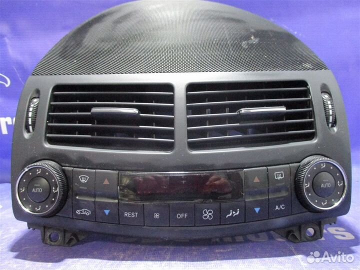 Блок управления климат-контролем Mercedes-Benz E