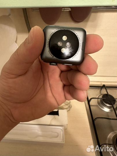 Продается Смарт-часы Apple Watch S3 42mm