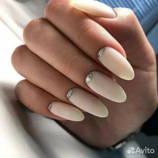 Мастер маникюра и педикюра