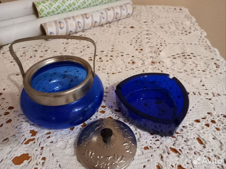 Сахарница цветное стекло СССР и пепельница