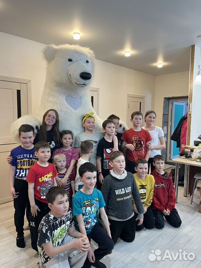 Поздравление белого мишки/ чебурашки/панды