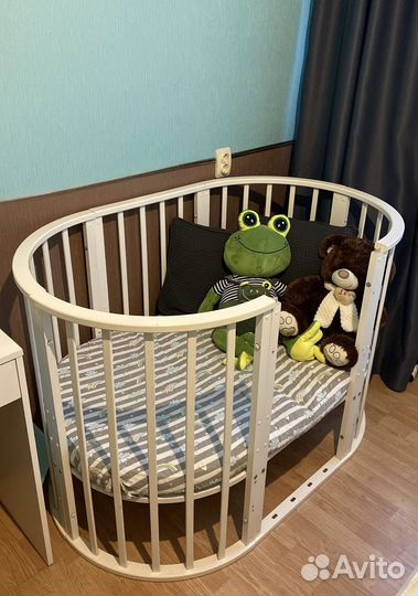 Кроватка с маятником детская круглая