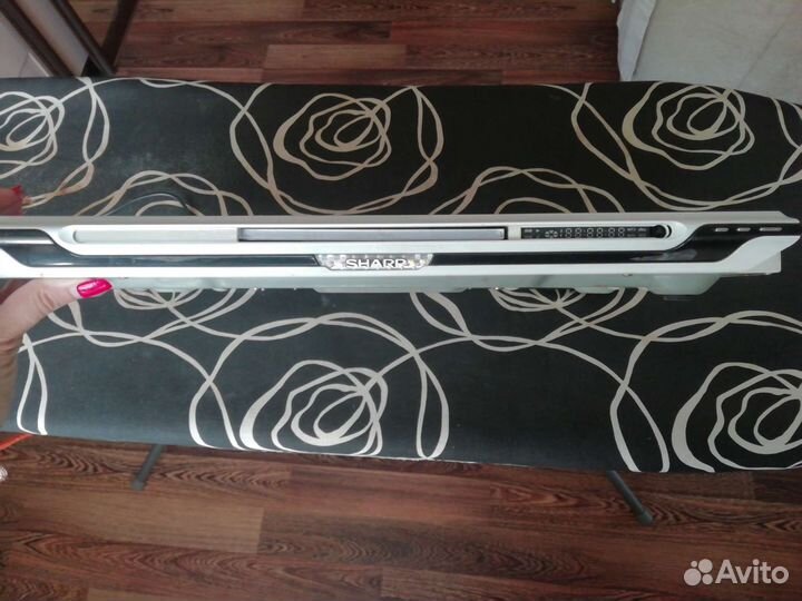 DVD плеер sharp