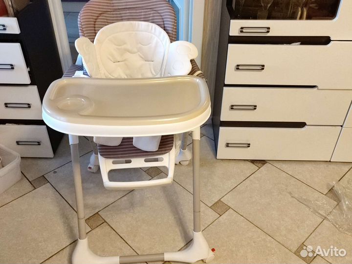 Детское кресло для кормления