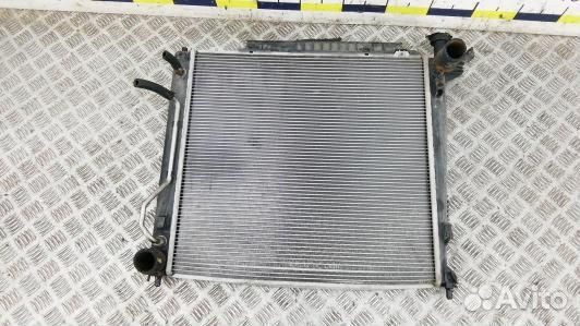 Радиатор системы охлаждения KIA sorento 2 (1SE07KA