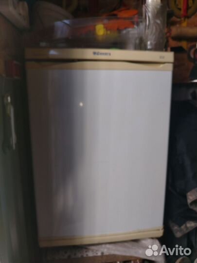 Холодильник бу маленький