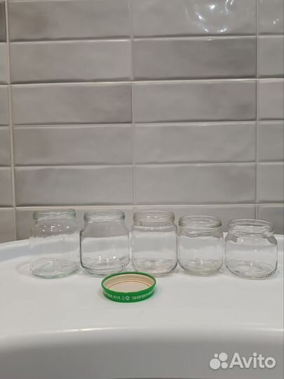 Баночки с крышками от детского питания. Много